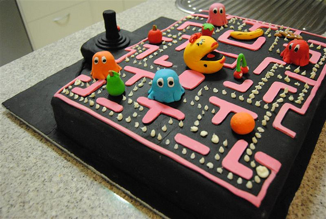 21 Spectacular &amp; Super Cool Geeky Birthday Cakes DasHing Hub