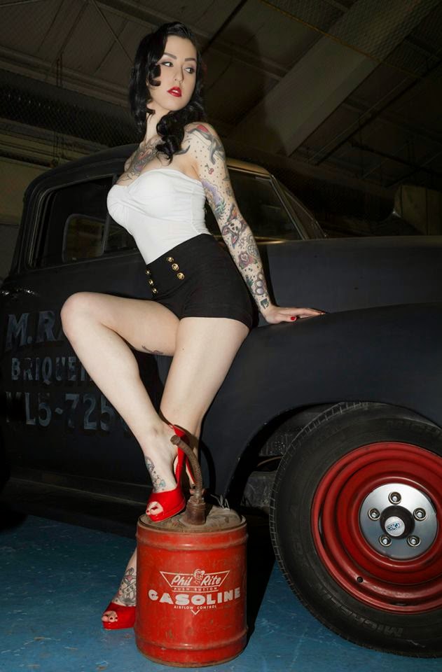 Hellcath Catherine Sexy Girls With Tattoos
