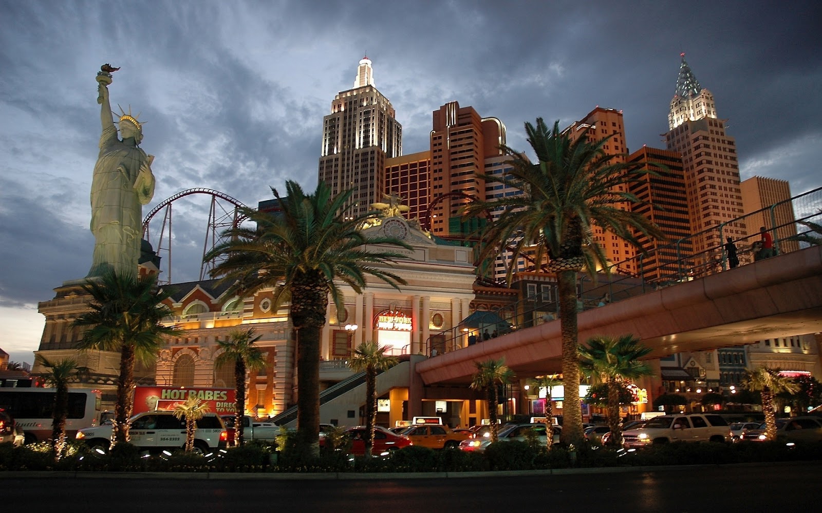http://2.bp.blogspot.com/-PIKDLJNLwdk/UC2XT8ZouqI/AAAAAAAACF0/ucIUuqmiXpg/s1600/las-vegas-1920x1200-wallpaper-4495.jpg