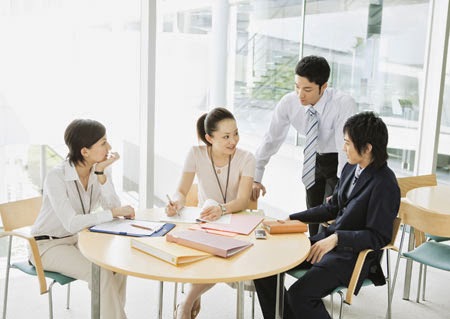 đào tạo nhân viên dao tao nhan vien ban hang hieu qua
