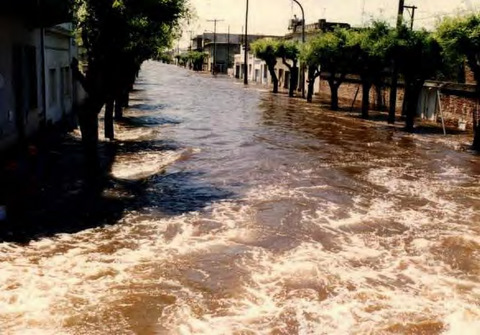 Resultado de imagen para zanjones para evitar las inundaciones en la antigua Buenos Aires