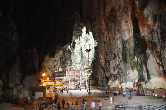 the history of batu caves The batu caves photo by: andy lawson, creative commons malaysia is very appealing to many tourists all over the world the unique attractions, as well as the many activities you can embark when you visit the country make malaysia a great place to visit. the history of batu caves The batu caves photo by: andy lawson, creative commons malaysia is very appealing to many tourists all over the world the unique attractions, as well as the many activities you can embark when you visit the country make malaysia a great place to visit.