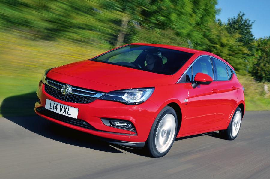 Vauxhall astra Price in India, Launch Date, Mileage, Specifications