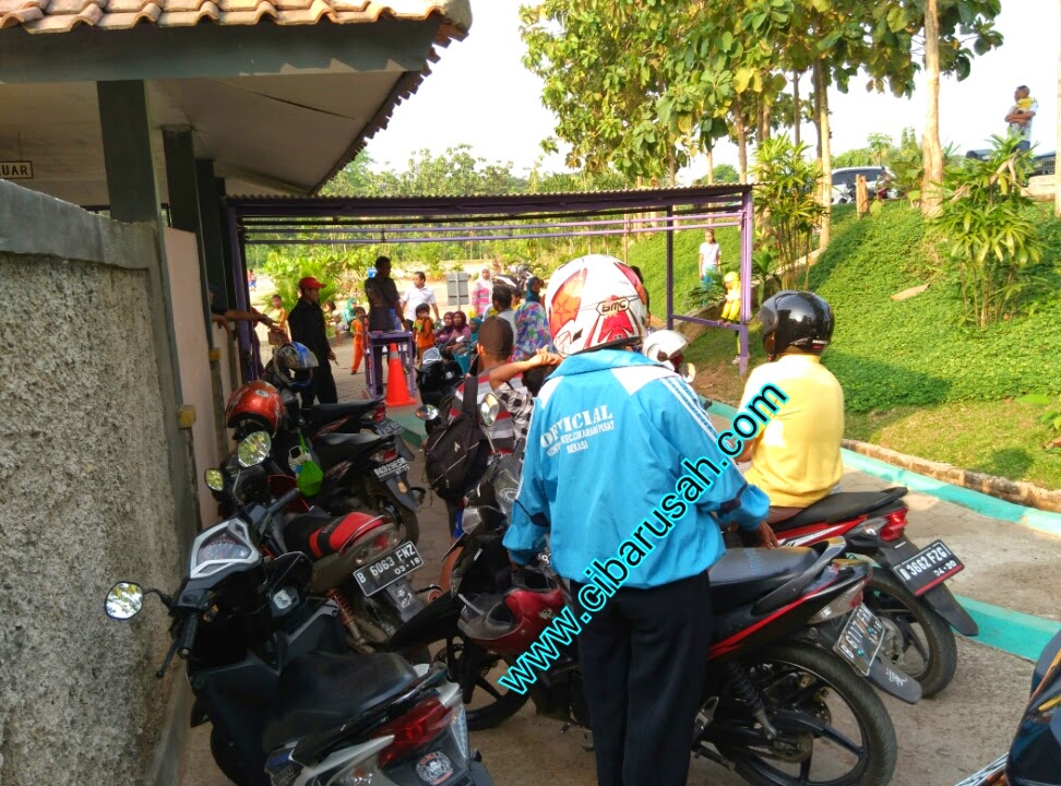 Kolam renang Palem Indah Serang Baru ~ CIBARUSAH