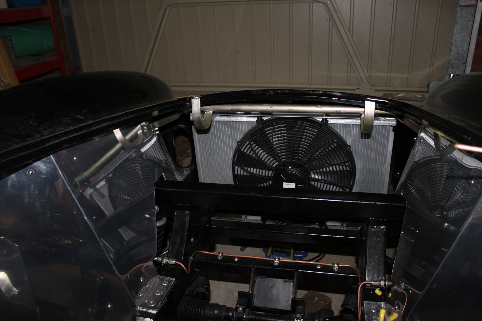 AC Cobra Build Dax 427 Radiator 2