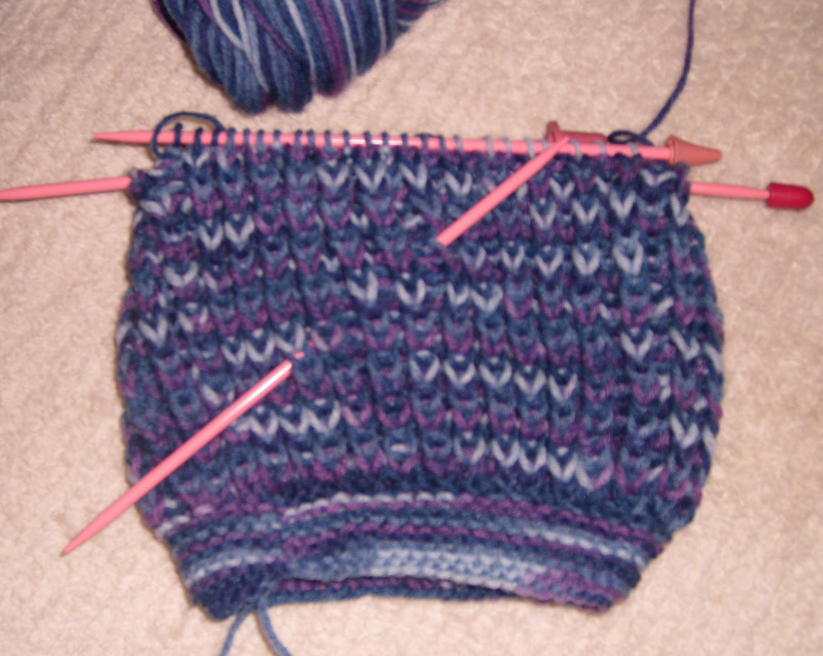 Knit and Crochet Pattern Chat: Red Heart Faux Brioche Beret