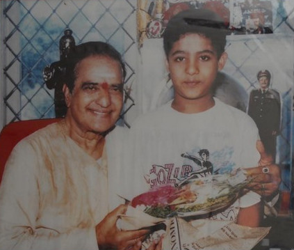 Junior NTR rare childhood, young age and family photos | Photobundle
