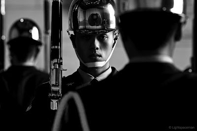 Ca brille! Chiang+Kai+Shek_+guard+2
