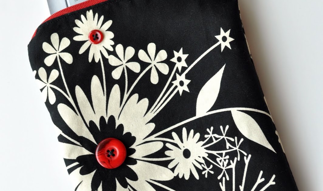 how to sew a nook or kindle case {tutorial} Little Birdie Secrets