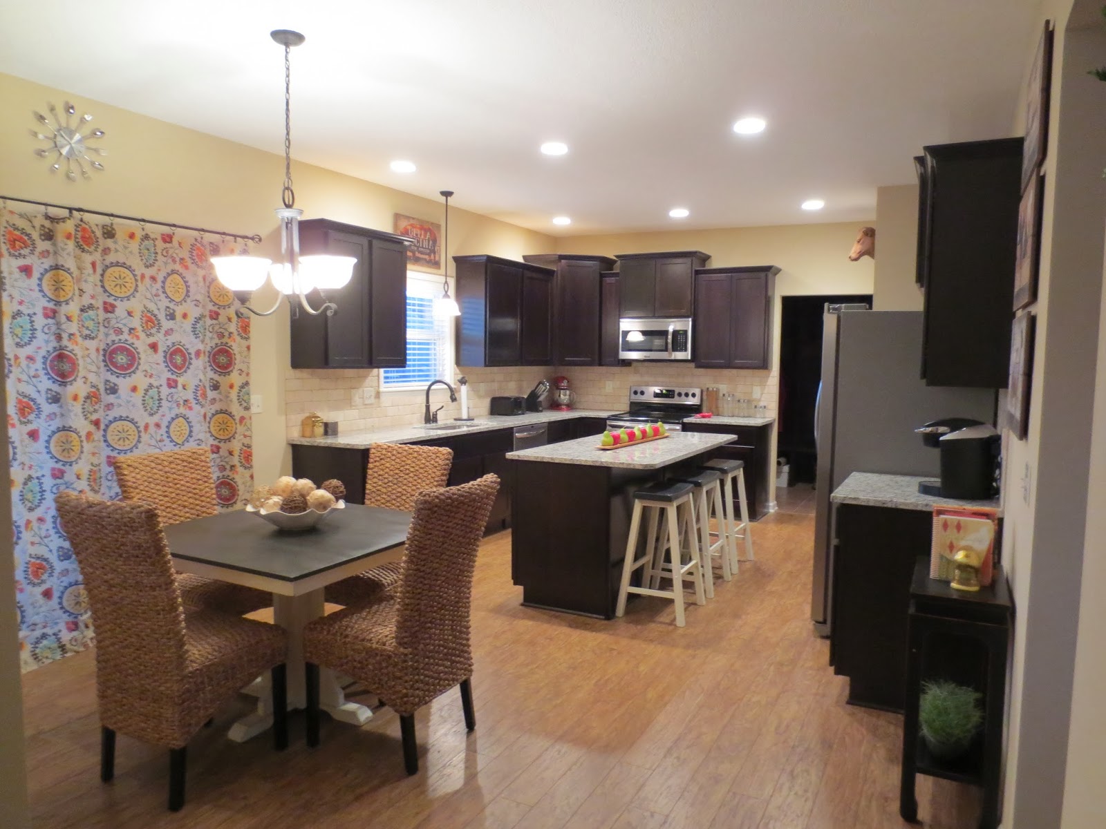 Glitter & Grits House Tour