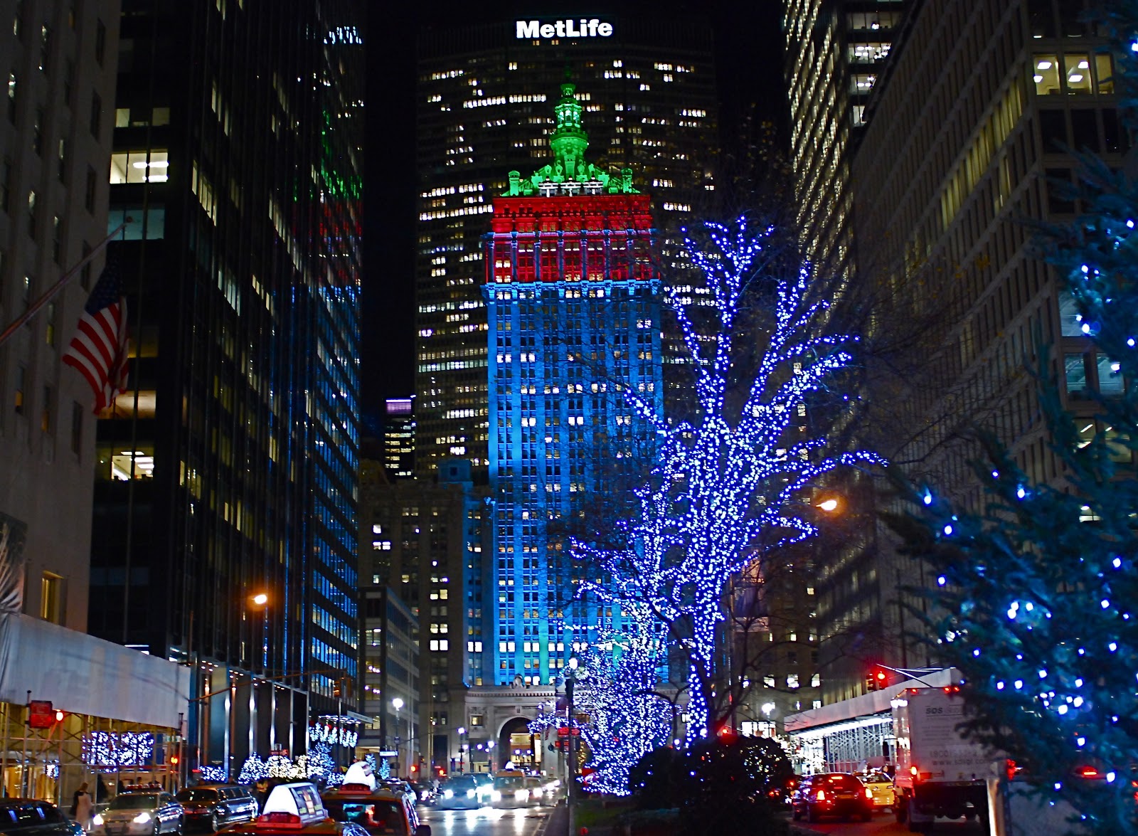 NYC ♥ NYC The Helmsley Building Makeover New Exterior LED Lighting
