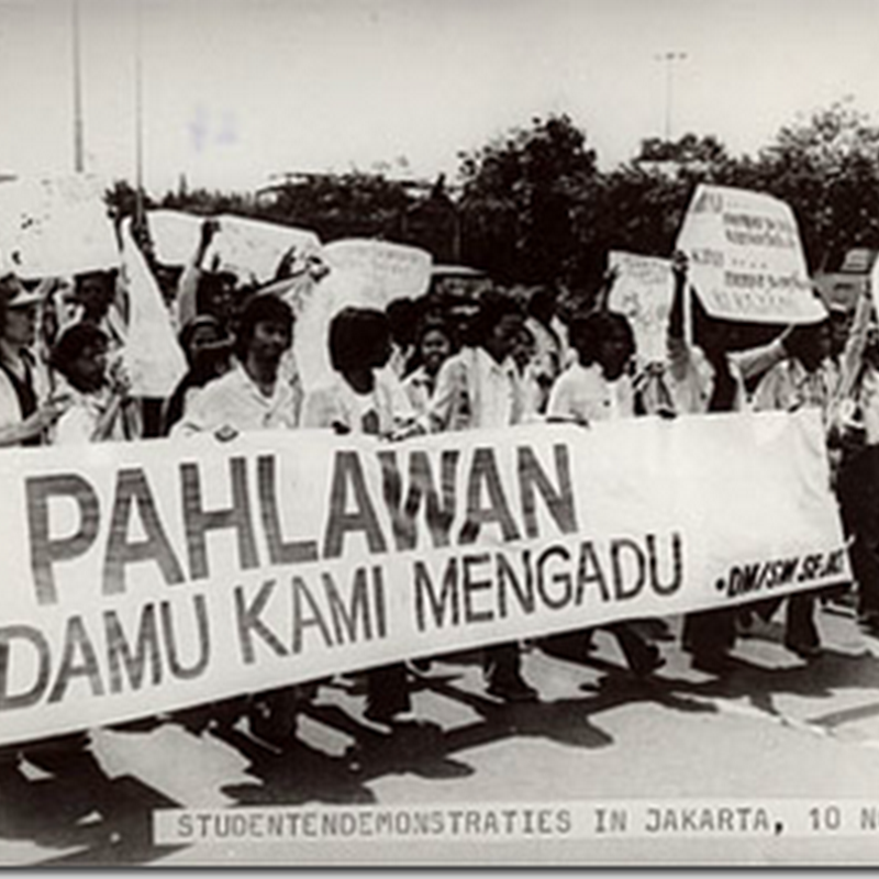 Perlukah Revolusi Islam di Indonesia? 
