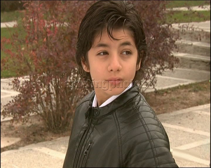 heyecanli foto raflar emir taha al c er unutma beni 748 heyecanli foto raflar emir taha al c er unutma beni 748