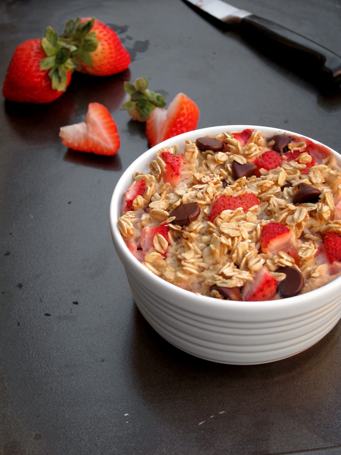 The Oatmeal Artist Strawberry Chocolate Chip Baked Oatmeal