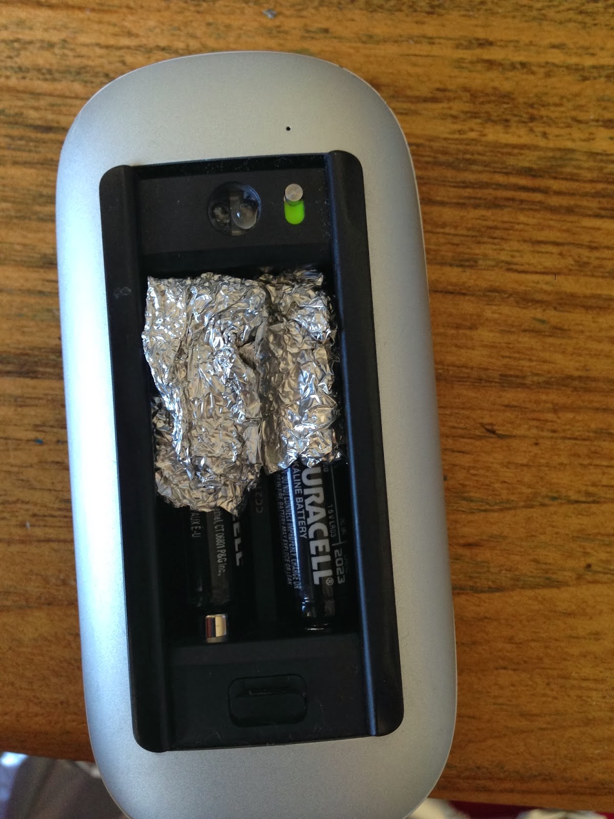 Heidi's Bored The Pinterest Test AAA Batteries and Tinfoil