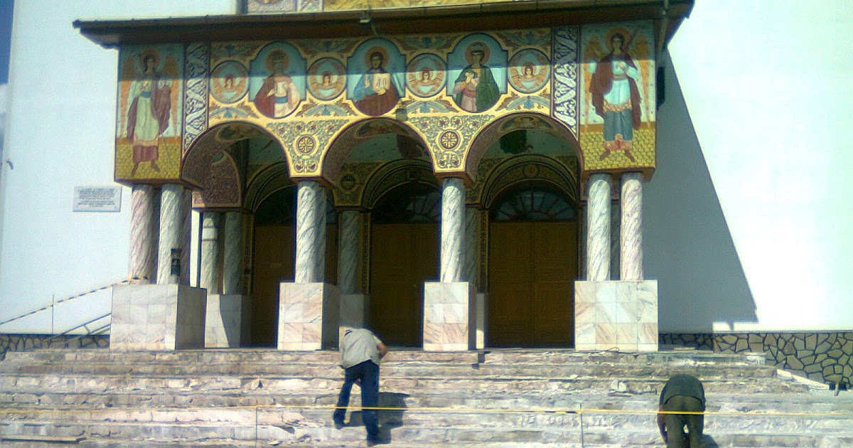Din Brasov Biserica Schimbarea La Fata Din Brasov Isi Schimba Fata