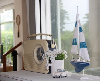 BUSH Vintage Design Radio