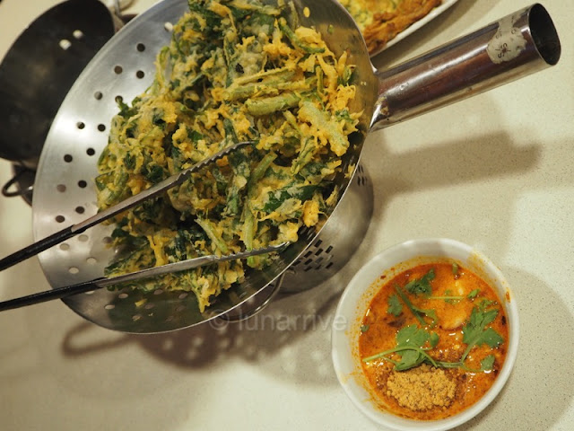 Spicy Thai Thai Cafe Deep Fried Kang Kong Food Review Lunarrive Singapore Lifestyle Blog