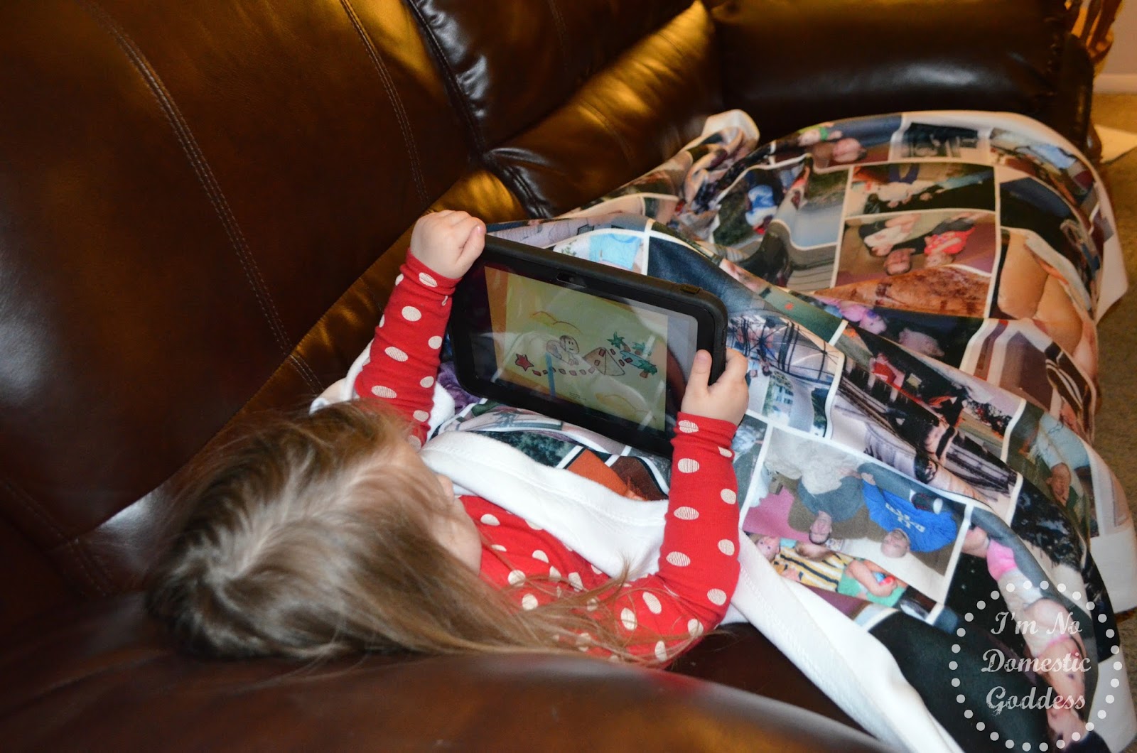 Custom Fleece Photo Blanket Review & Giveaway I'm No