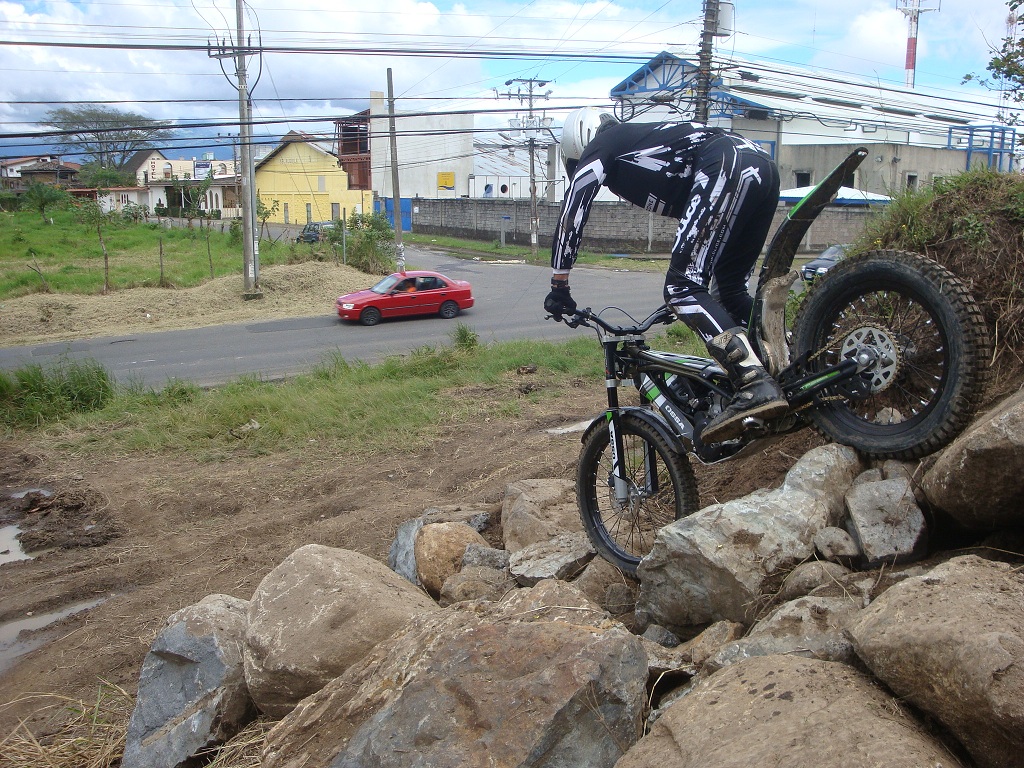 Trial Costa Rica