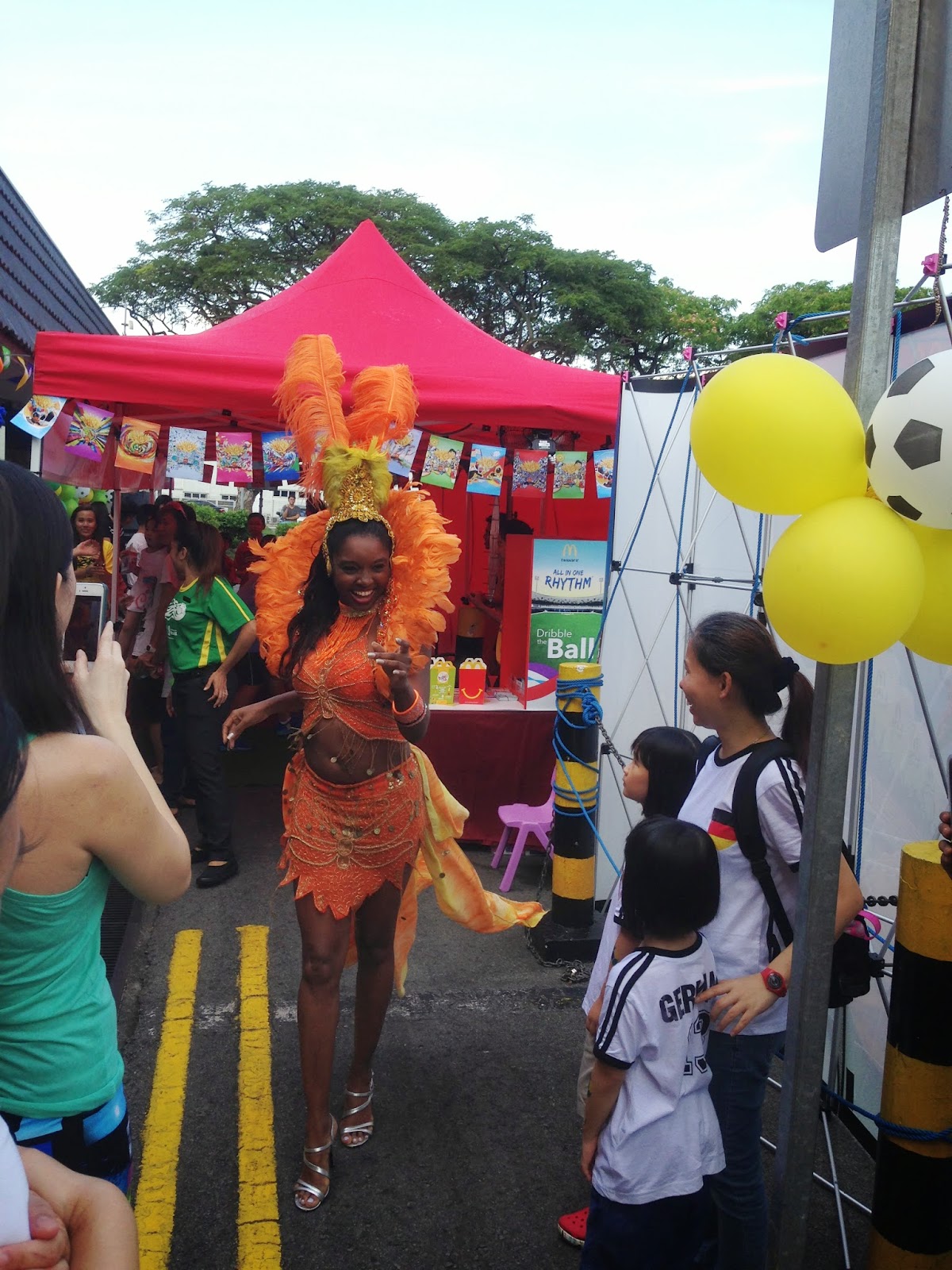 FIFA World Cup Mcdonald's Carnival Hot Dancer Lady