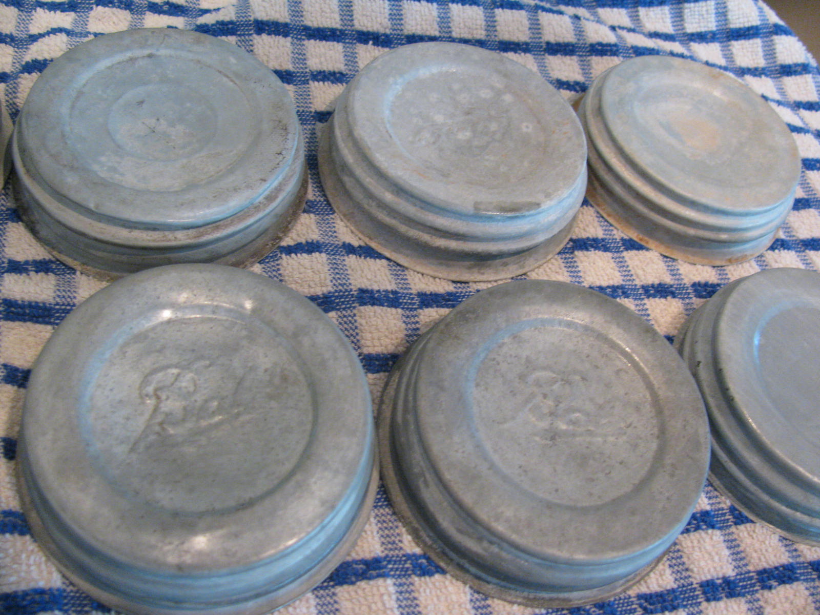 MAY DAYS How To Clean Zinc Lids from Ball Jars