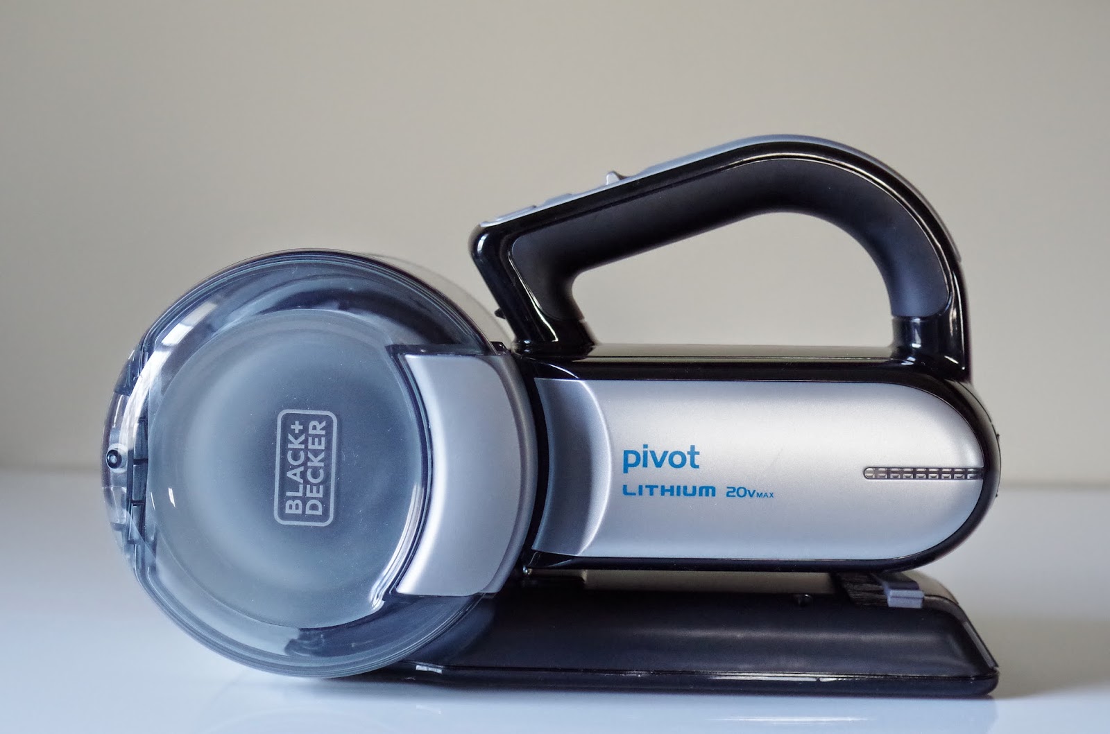 BLACK+DECKER Pivot Vac, the Best Handheld Vacuum and Giveaway