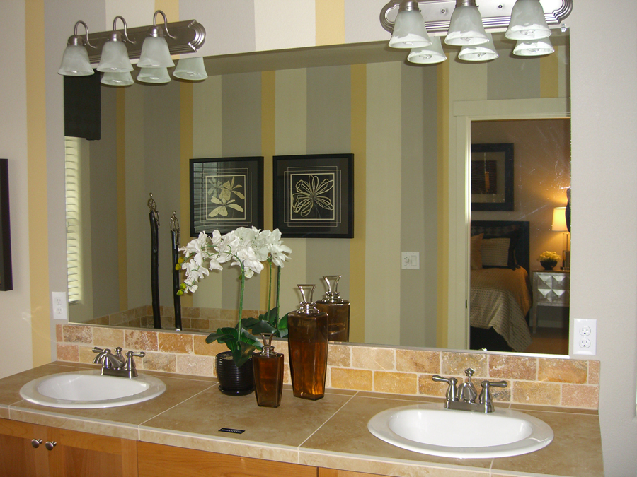 HOUSE CONSTRUCTION IN INDIA: LIGHTING TYPES | BATH / VANITY LIGHT