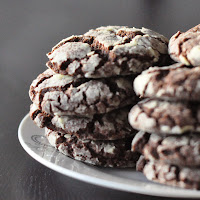 http://mikaelascorner.blogspot.se/2012/01/thoughtsmidnight-cookies-recipe.html