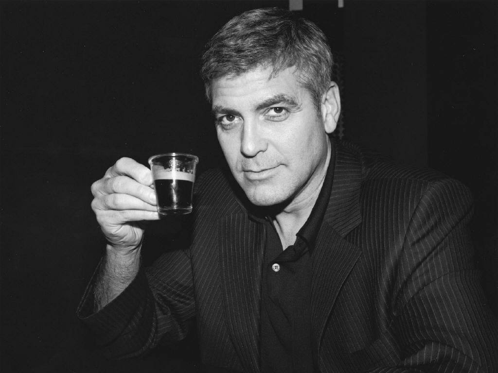 http://2.bp.blogspot.com/-P_Vql9G8wgU/UGhvWs11SBI/AAAAAAAAT3w/KW1XTOQ7L5M/s1600/george-clooney-wallpaper