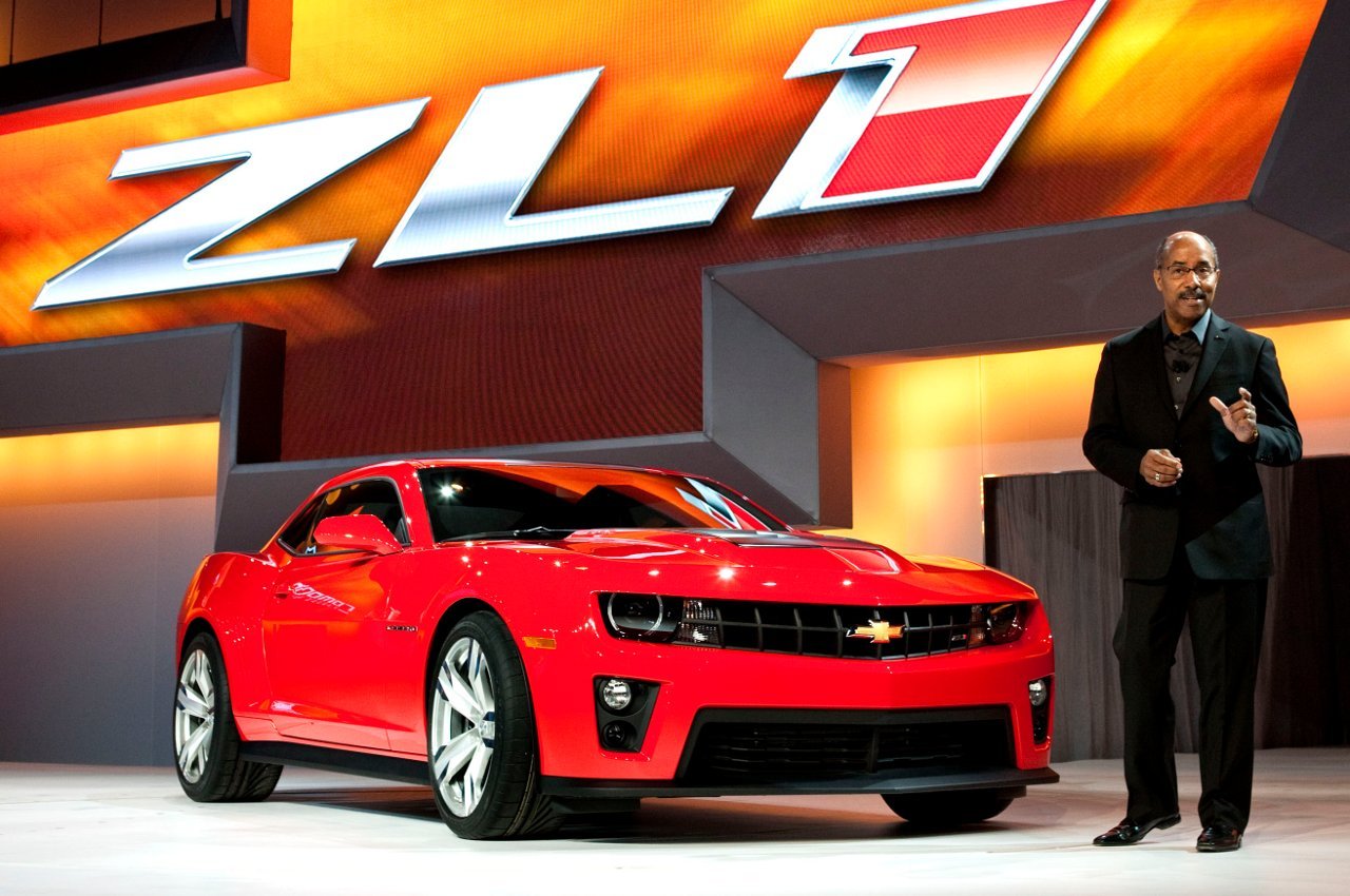 http://2.bp.blogspot.com/-PaNWuqsDie8/TrJehmz0Q_I/AAAAAAAAAhY/AmWui6jFASU/s1600/12_camaro_zl1.jpg