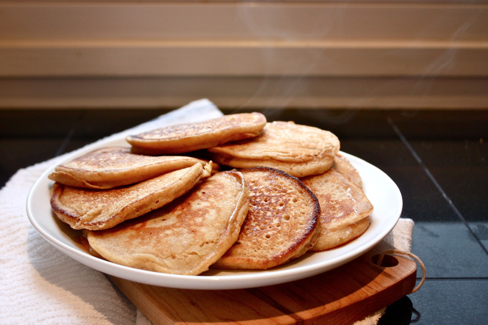 whole wheat apple blender pancakes Cannella Vita