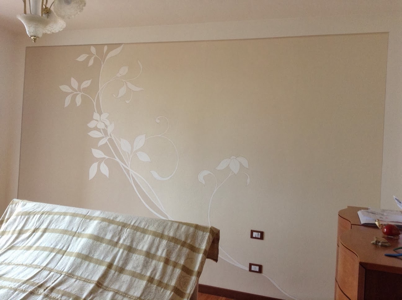 Artemusa decorazioni: parete decorata