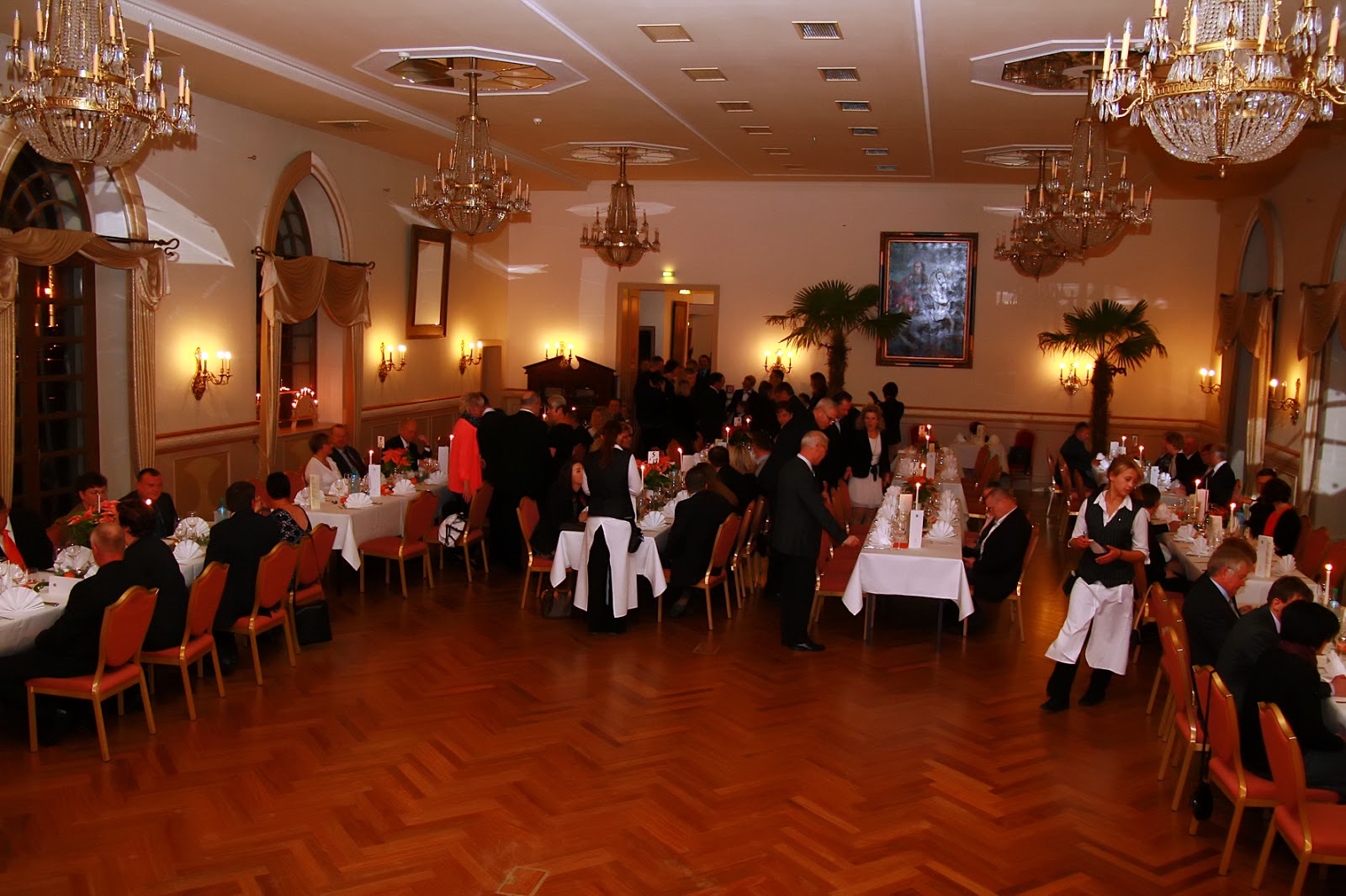 Eventtime Der Partyausstatter Und Markthutten Shop Aus Oederan