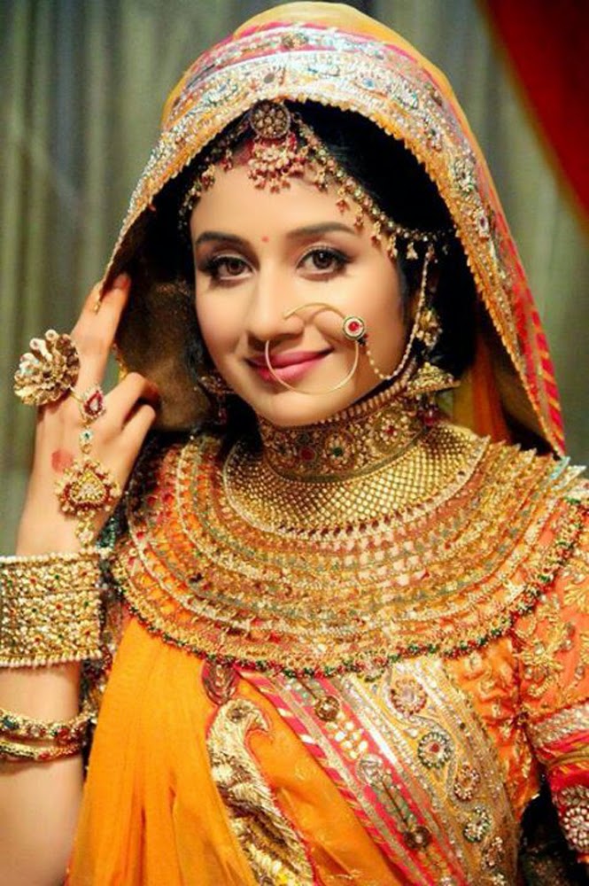 Beauty Bazzar: Paridhi Sharma 'Jodha'
