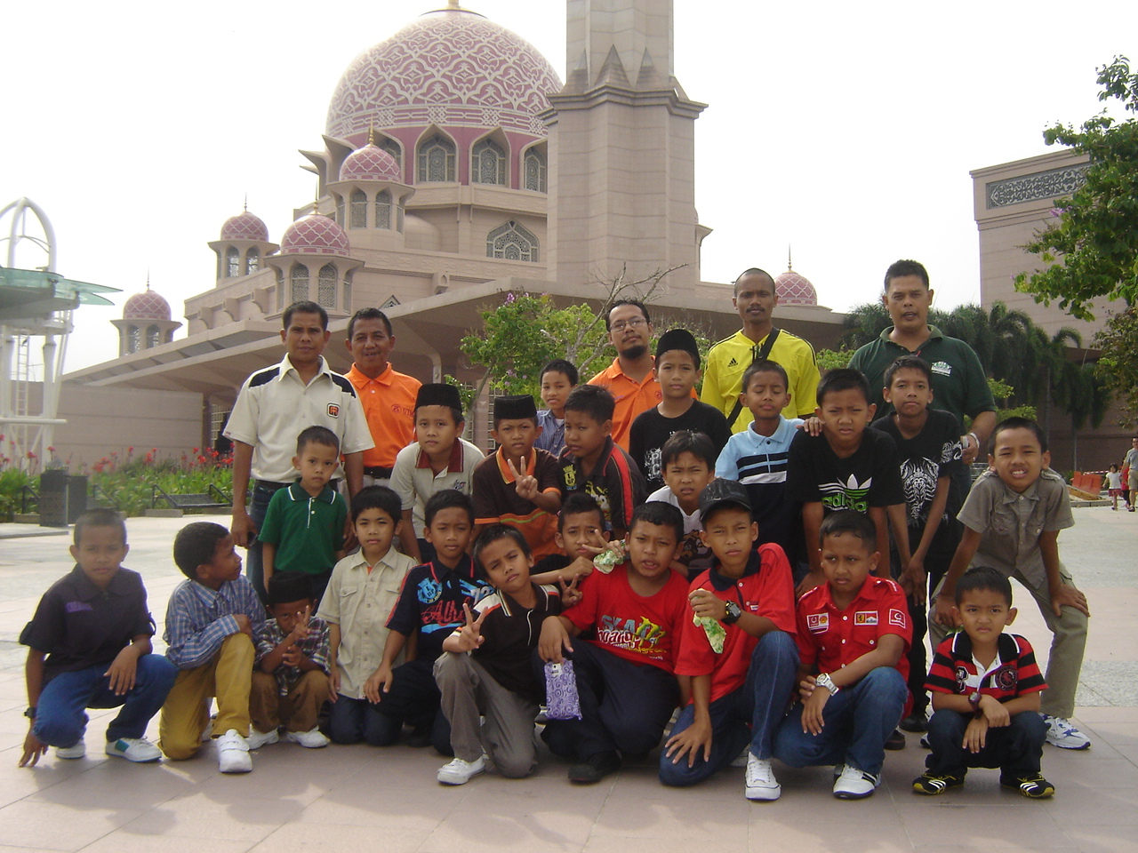 Blog Rasmi Sk Sejagong Lawatan Sambil Belajar Ke Kuala Lumpur 2011