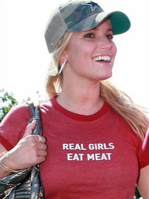 Jessica_simpson_real_girls_eat_meat_t_shirt_300x400_010708.jpg