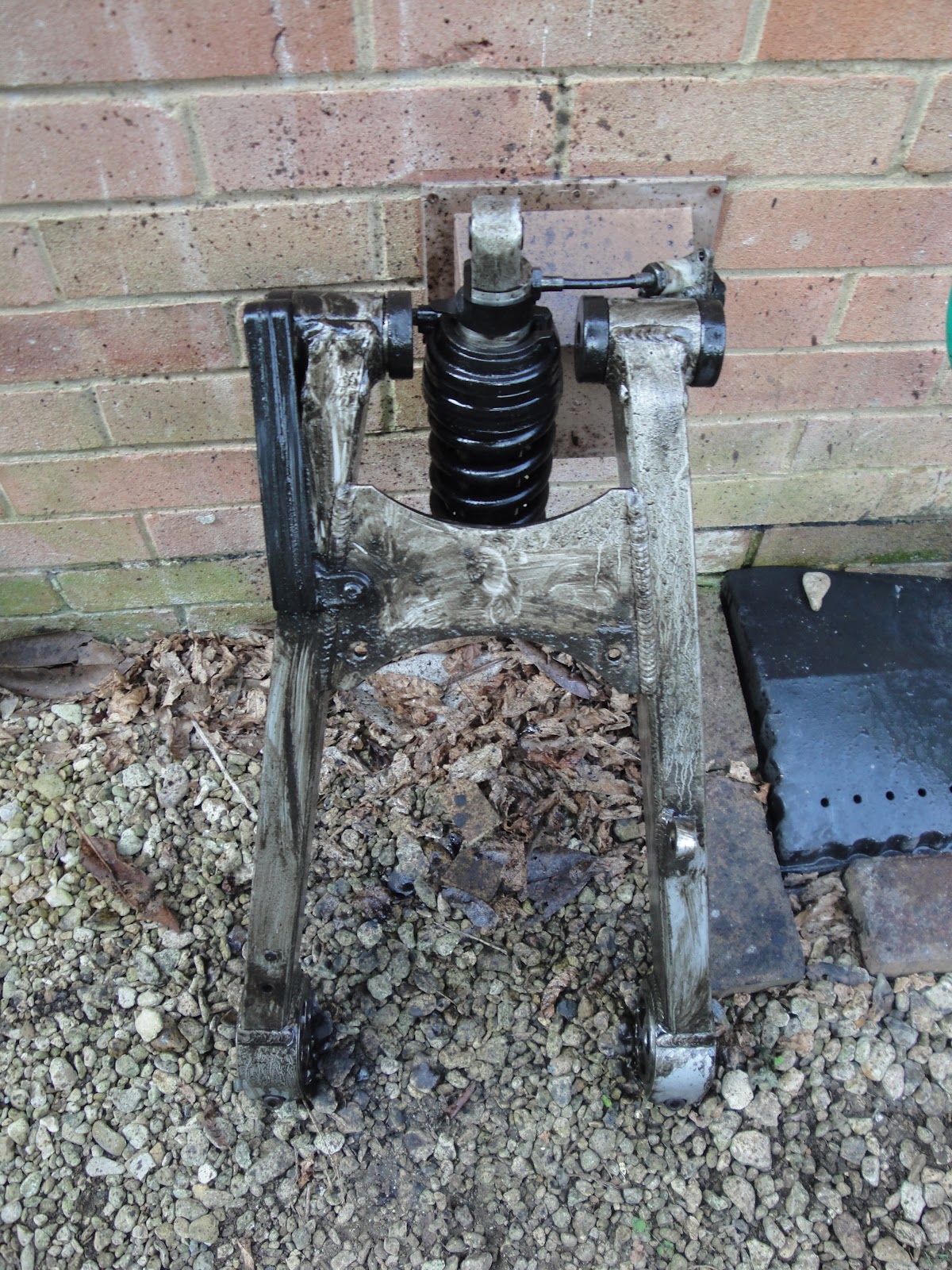 TriMotoRevival Rear suspension linkage