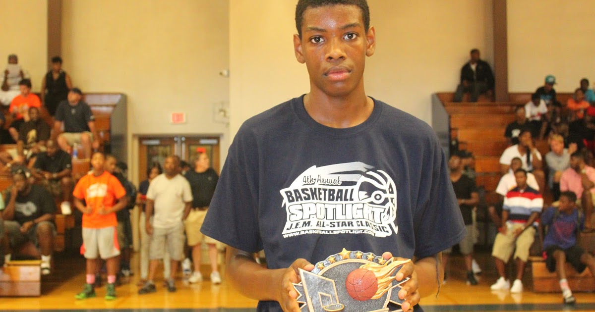 BASKETBALL SPOTLIGHT NEWS 7th Grade Most Outstanding Player Award