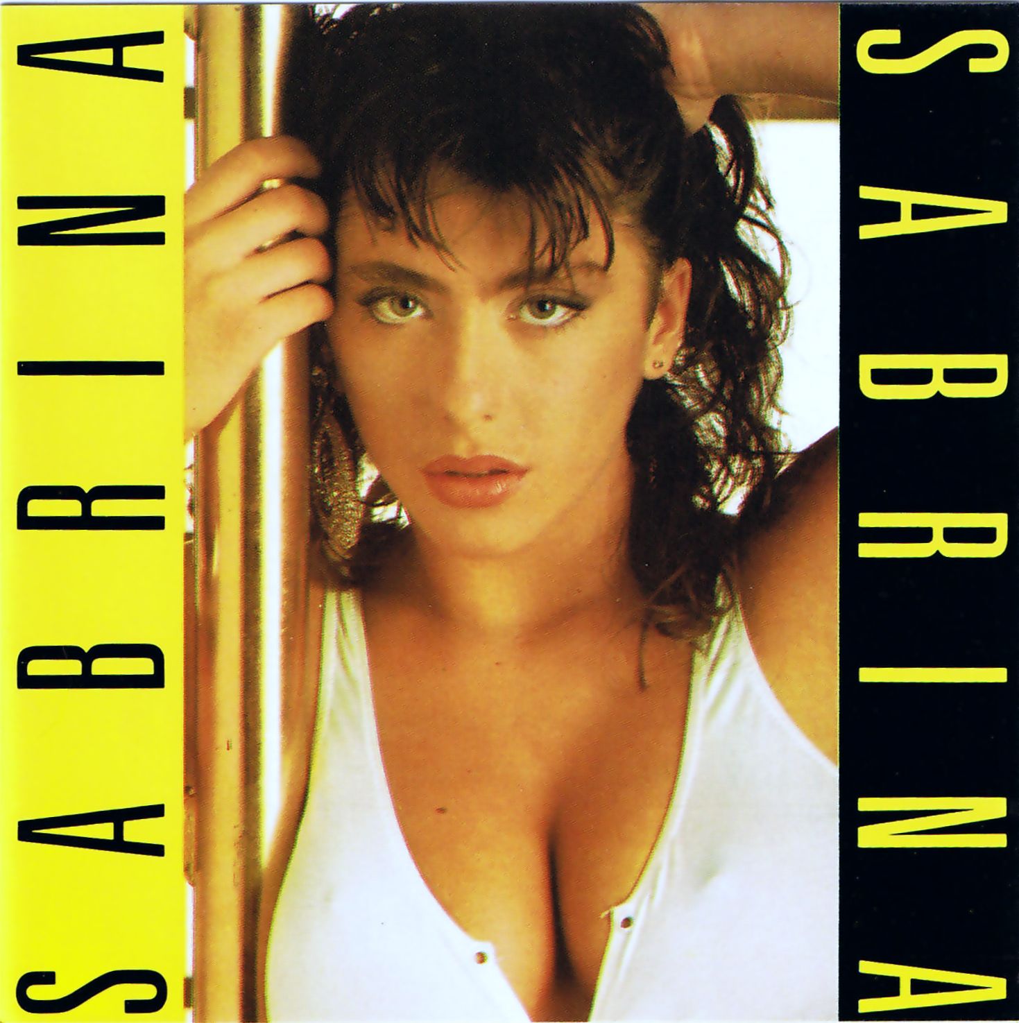 http://2.bp.blogspot.com/-Pg1G0l6Z4aY/TY2KObwp_RI/AAAAAAAACZI/aA-0vvSBX8w/s1600/Sabrina_album.jpg