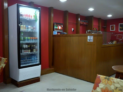 Fast Burritos: Geladeira 'self-service' Fast Burritos: Geladeira 'self-service'