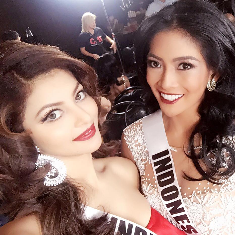 Actress Urvashi Rautela Pic