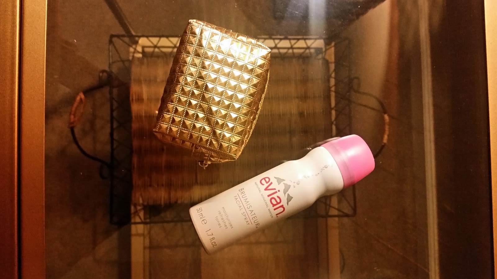 Beauty Review: Evian Facial Spray 