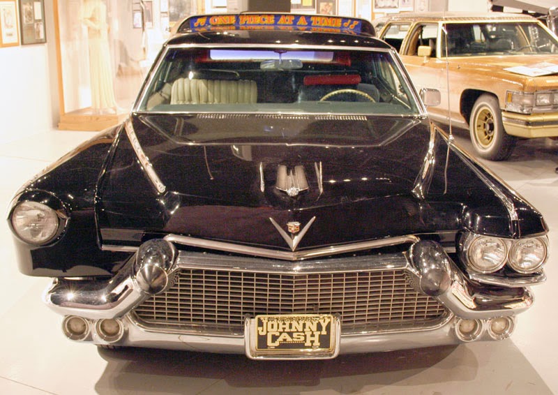 Muzyczna motohistoria One piece at a time AUTOBEZSENS