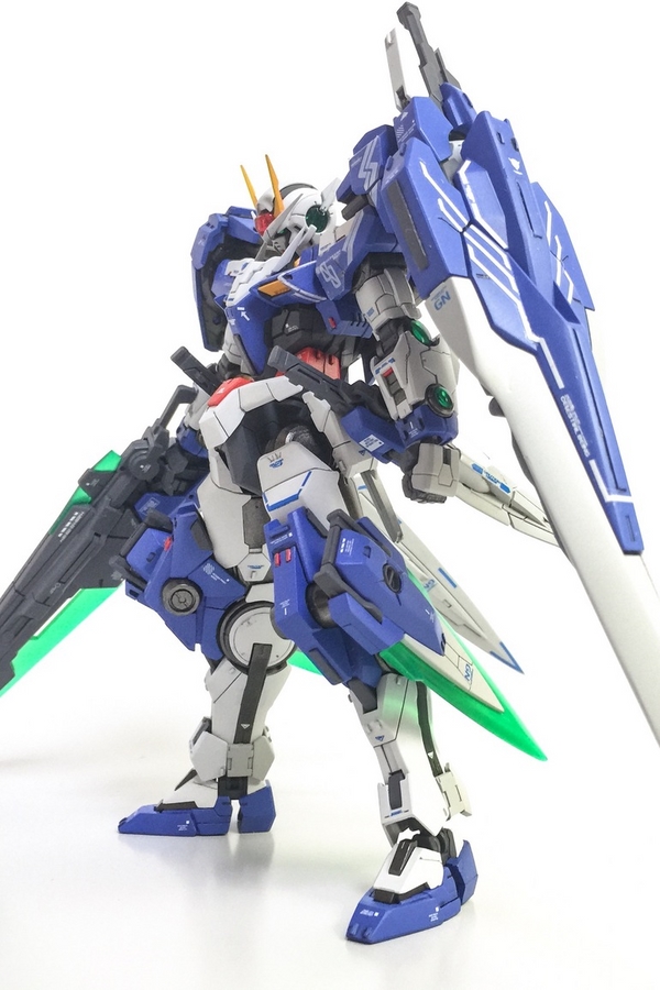 Custom Build Rg X Hg 1 144 00 Gundam Seven Sword G Gundam Kits Collection News And Reviews