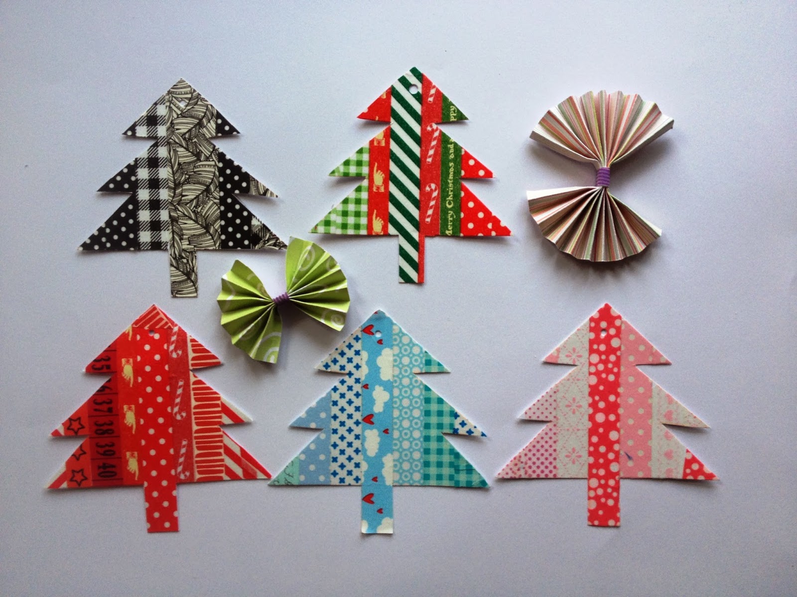 cafe craft istanbul: Kağıt yılbaşı ağacımız / Our paper tree