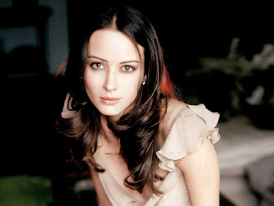 amy reid wallpaper. American Actress Amy Acker