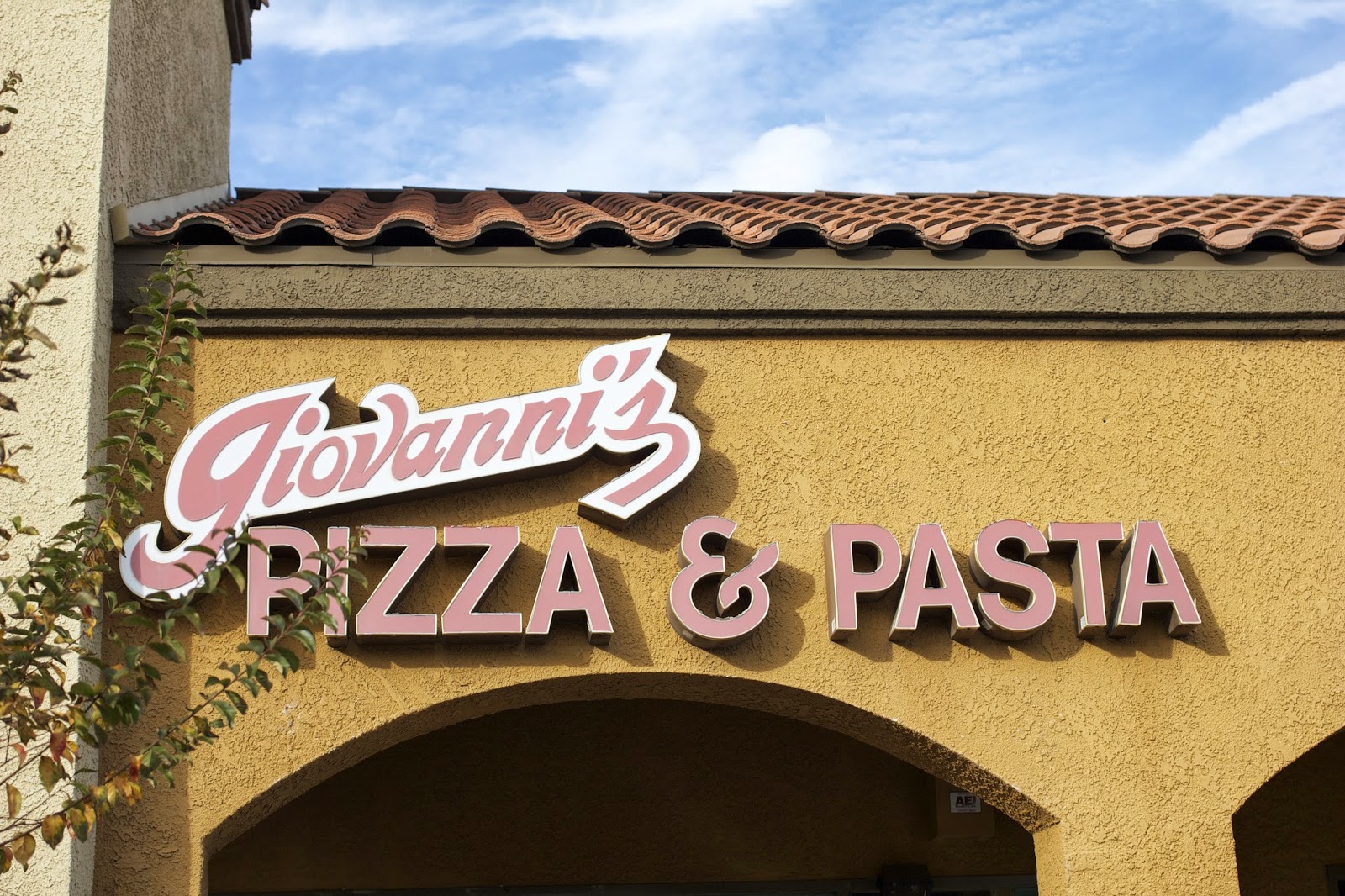 Giovanni’s Pizza and Pasta Affordable For The Whole Family Menifee 24/7