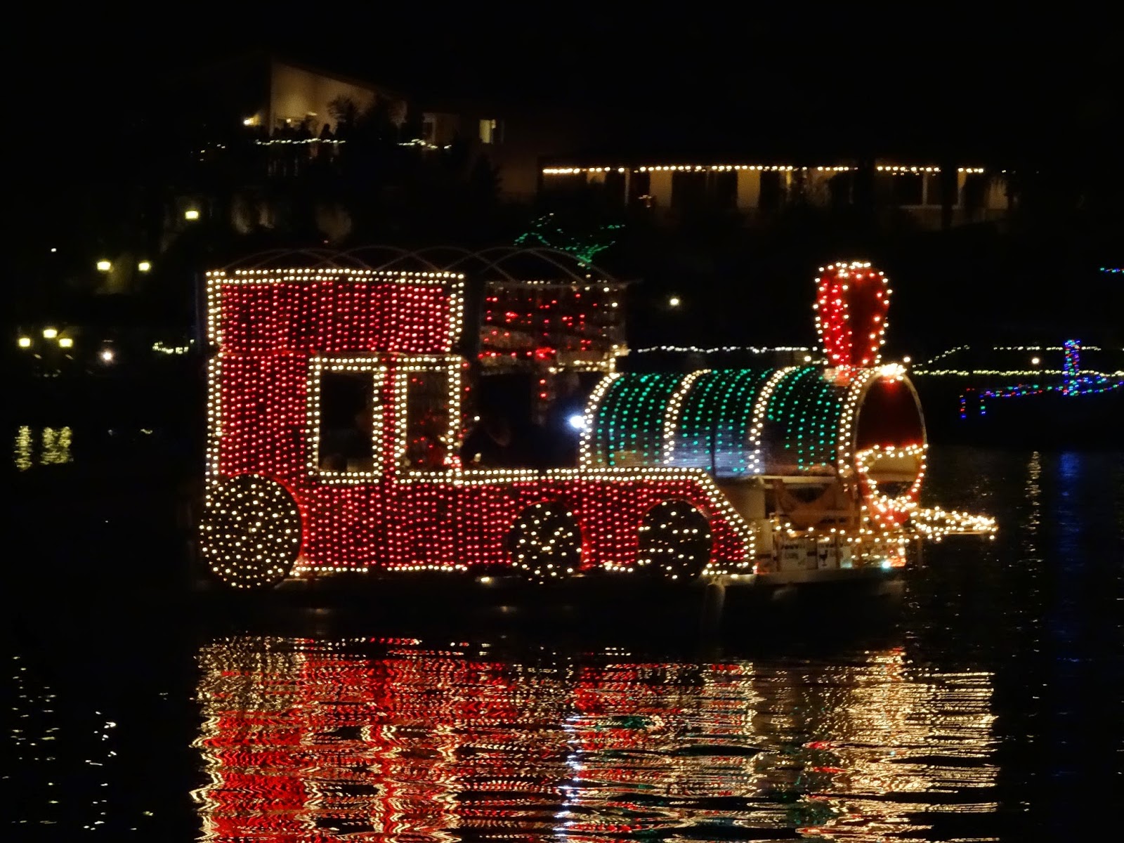 Canyon Lake Celebrates Annual Boat Parade of Lights Menifee 24/7