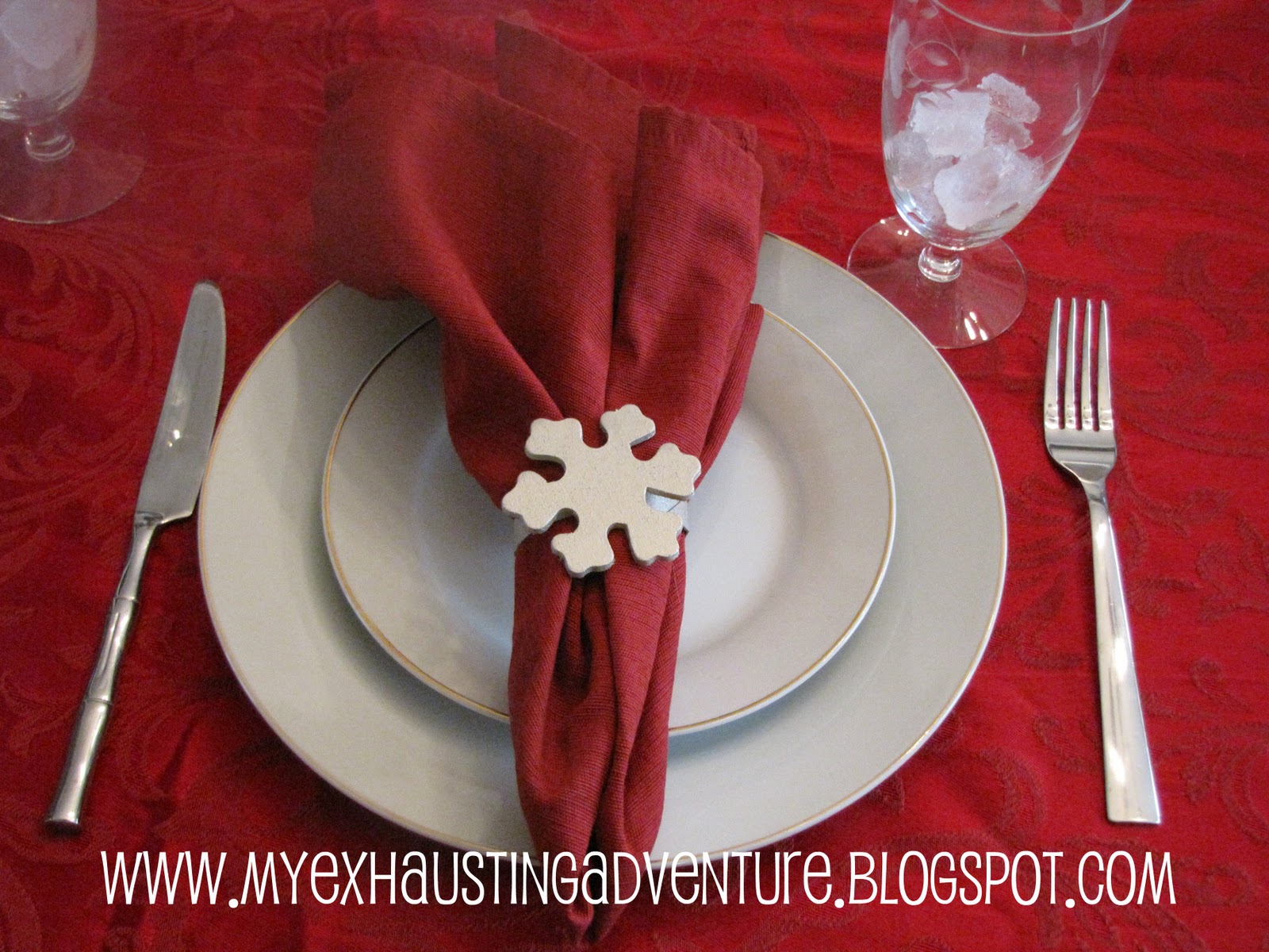 Julie's Exhausting Adventure DIY Snowflake Napkin Rings